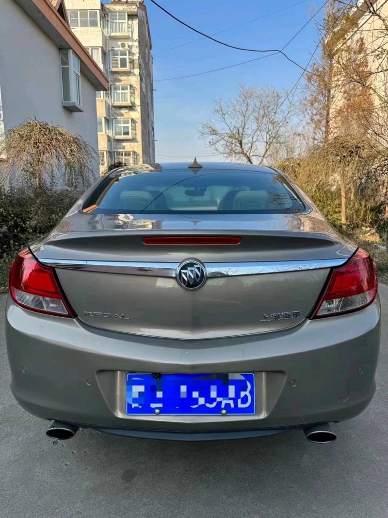 枣庄11年别克君威4