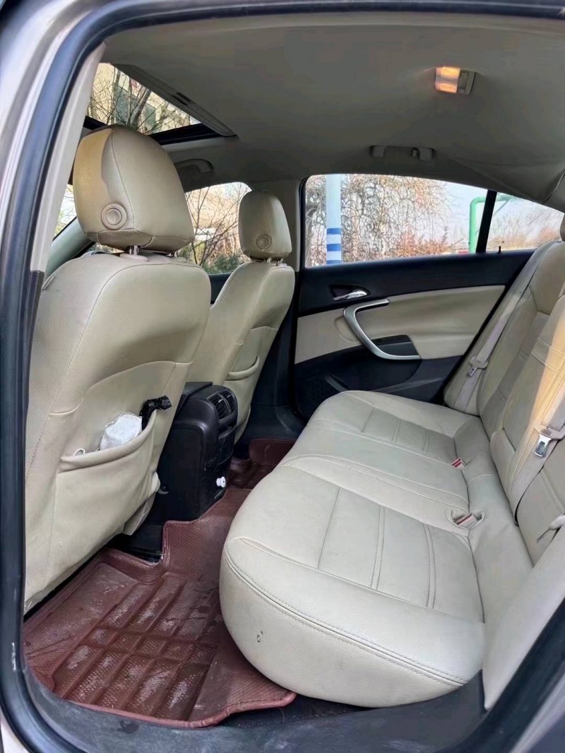 枣庄11年别克君威6