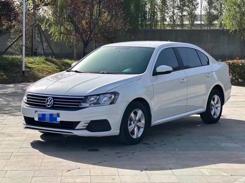 枣庄22年大众朗逸9