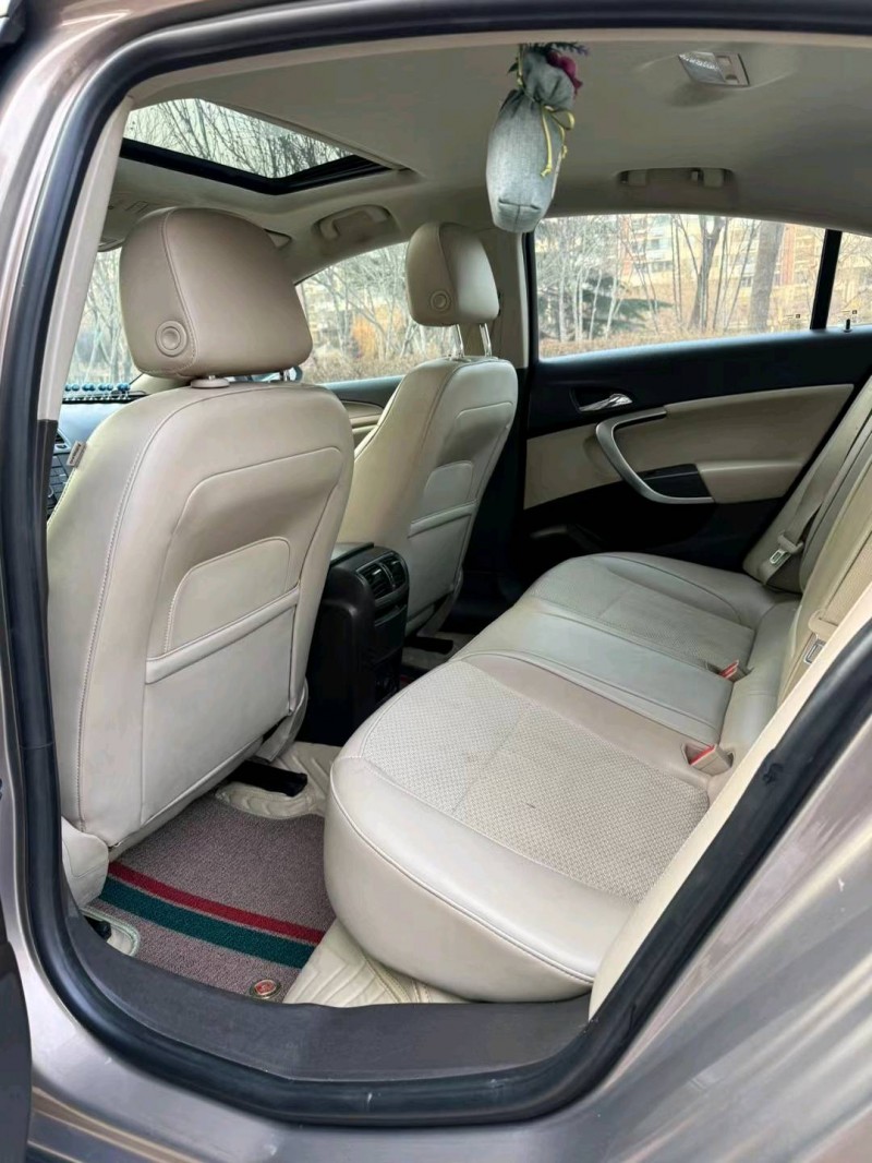 邢台13年别克君威6