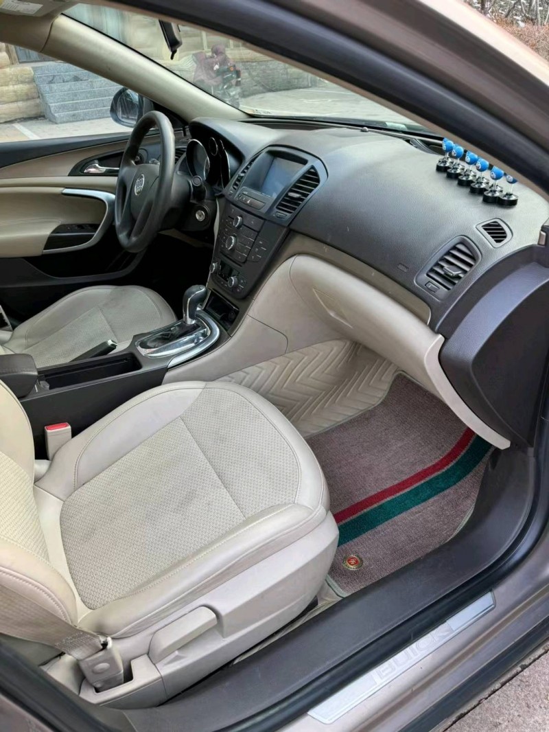 邢台13年别克君威7