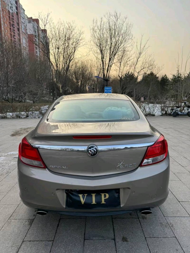 邢台13年别克君威9