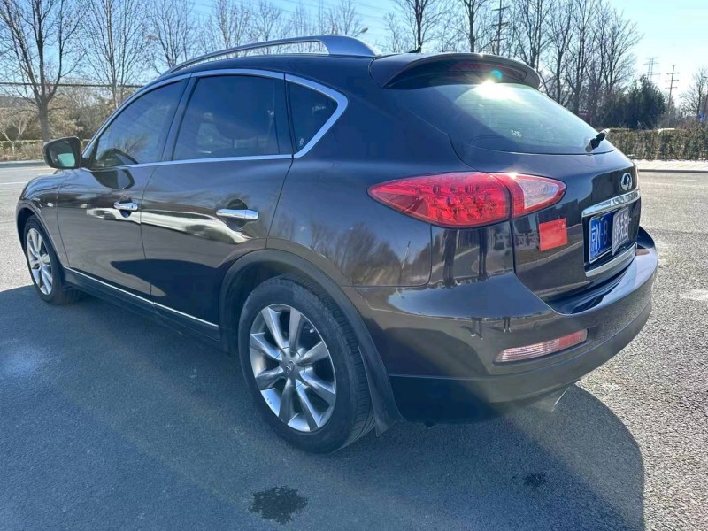 北京12年英菲尼迪EX257