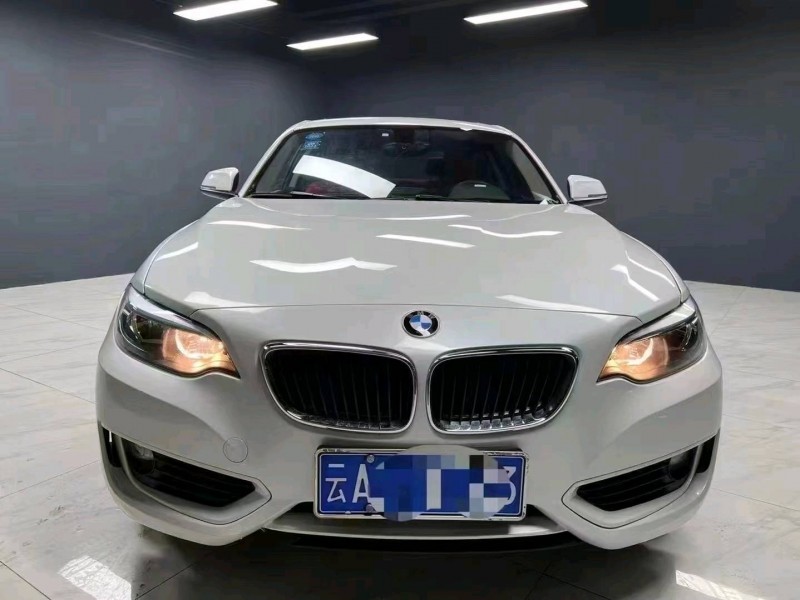 成都18年宝马2系1