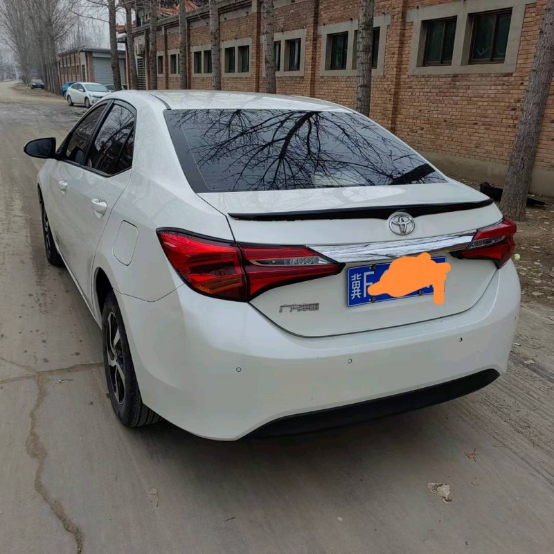 保定18年丰田雷凌8
