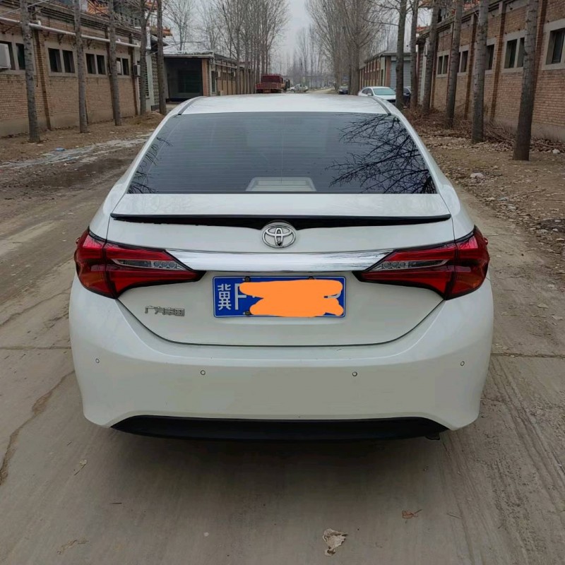 保定18年丰田雷凌9
