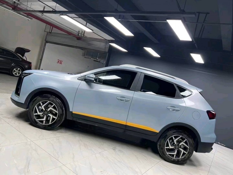 成都22年江淮思皓X63