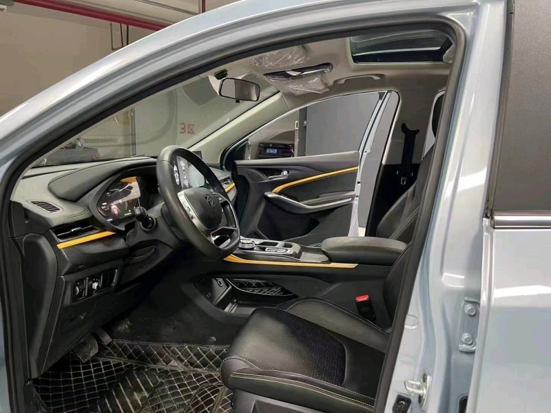 成都22年江淮思皓X64