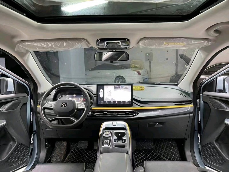 成都22年江淮思皓X66