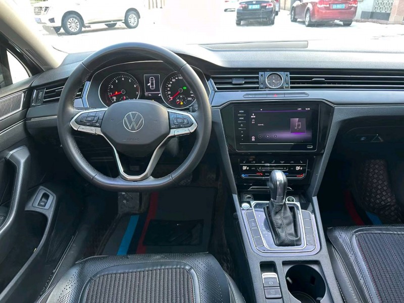 保定22年大众迈腾7