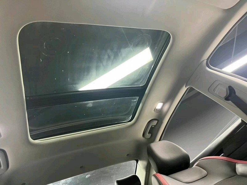 成都22年东风奕炫9