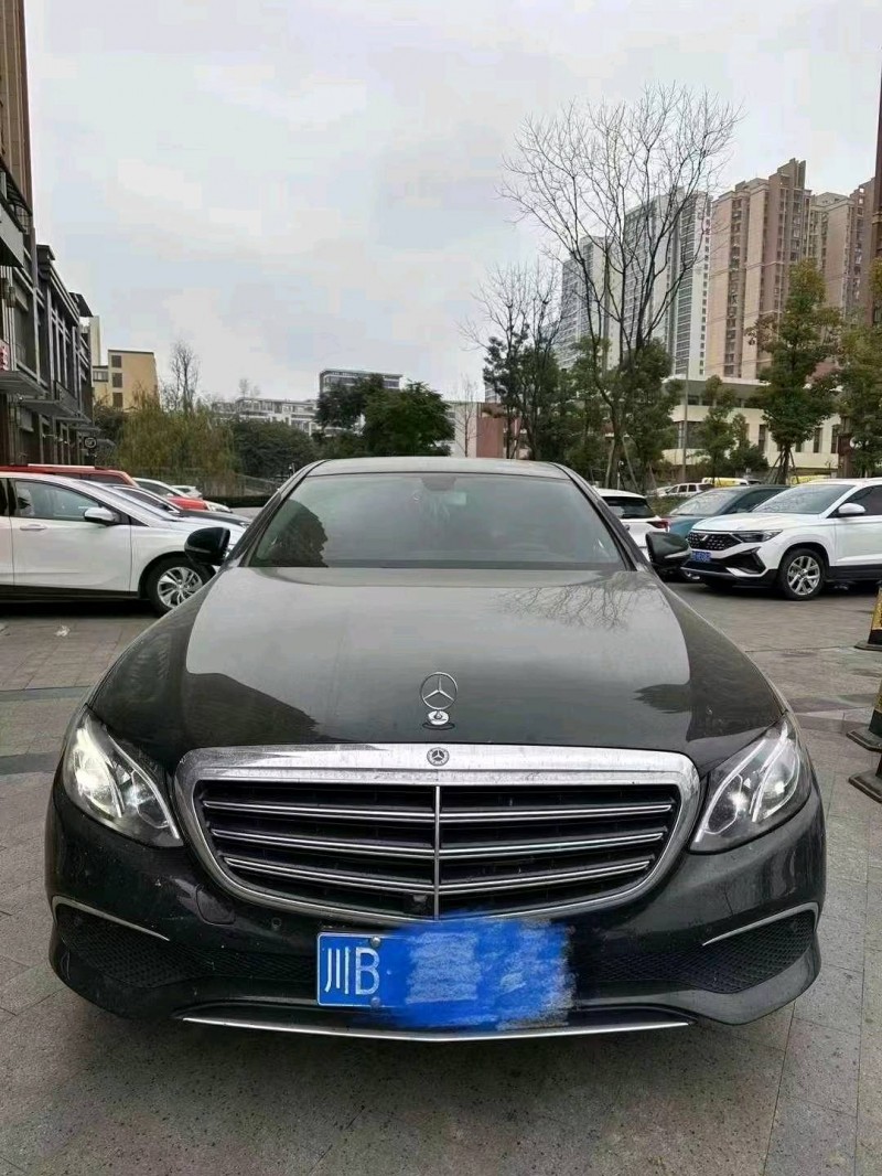 重庆19年奔驰E1