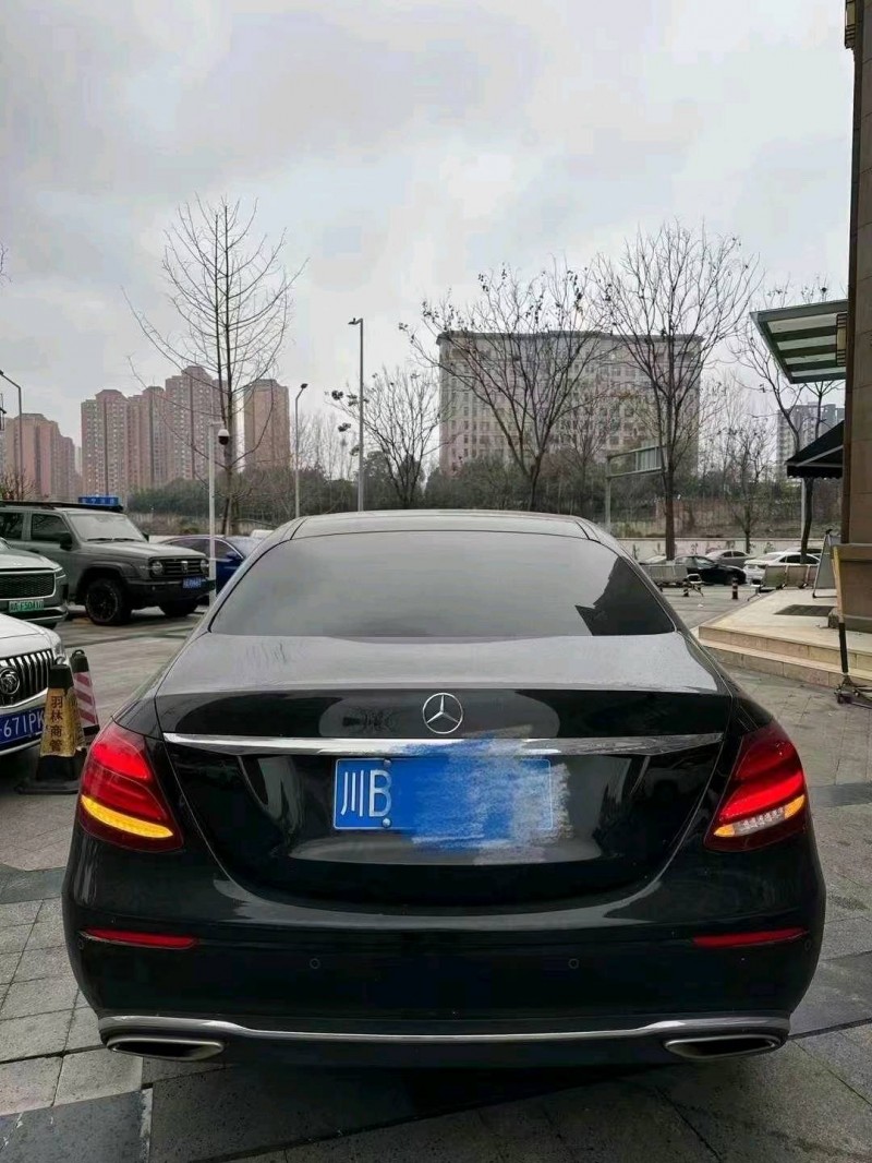重庆19年奔驰E6