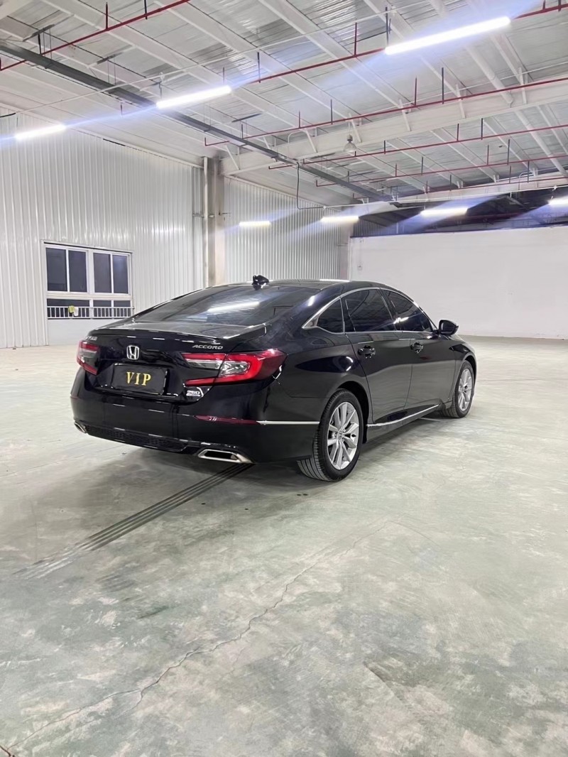 徐州22年本田雅阁5