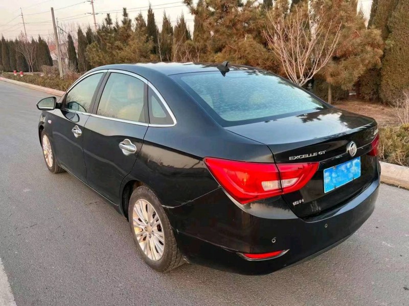 东营16年别克英朗5