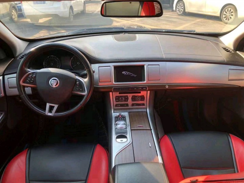 济宁13年捷豹XF9