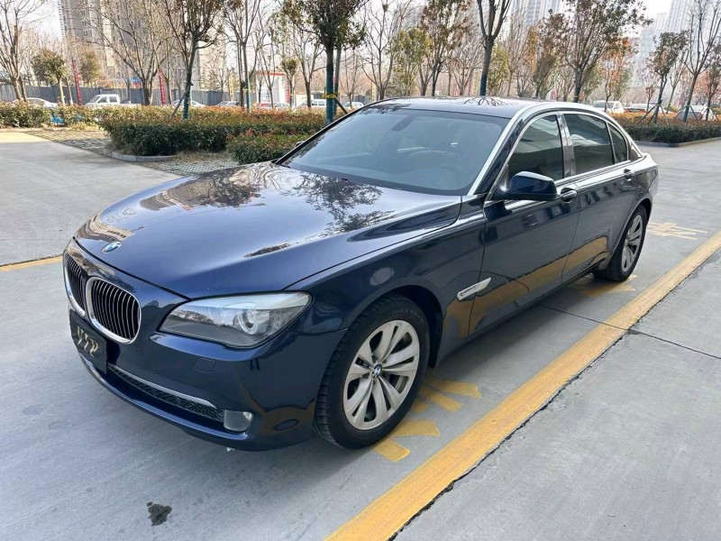 济宁11年宝马7系2