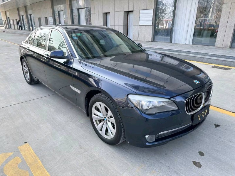 济宁11年宝马7系3