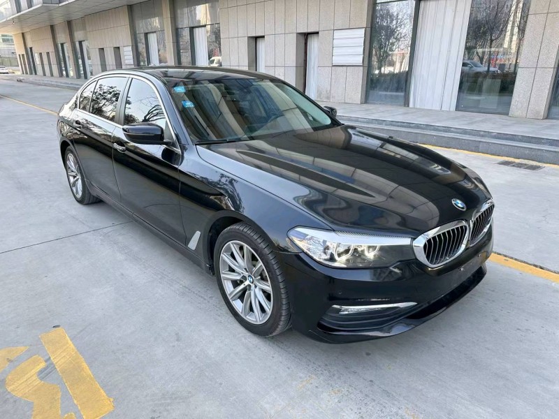 济宁18年宝马5系3