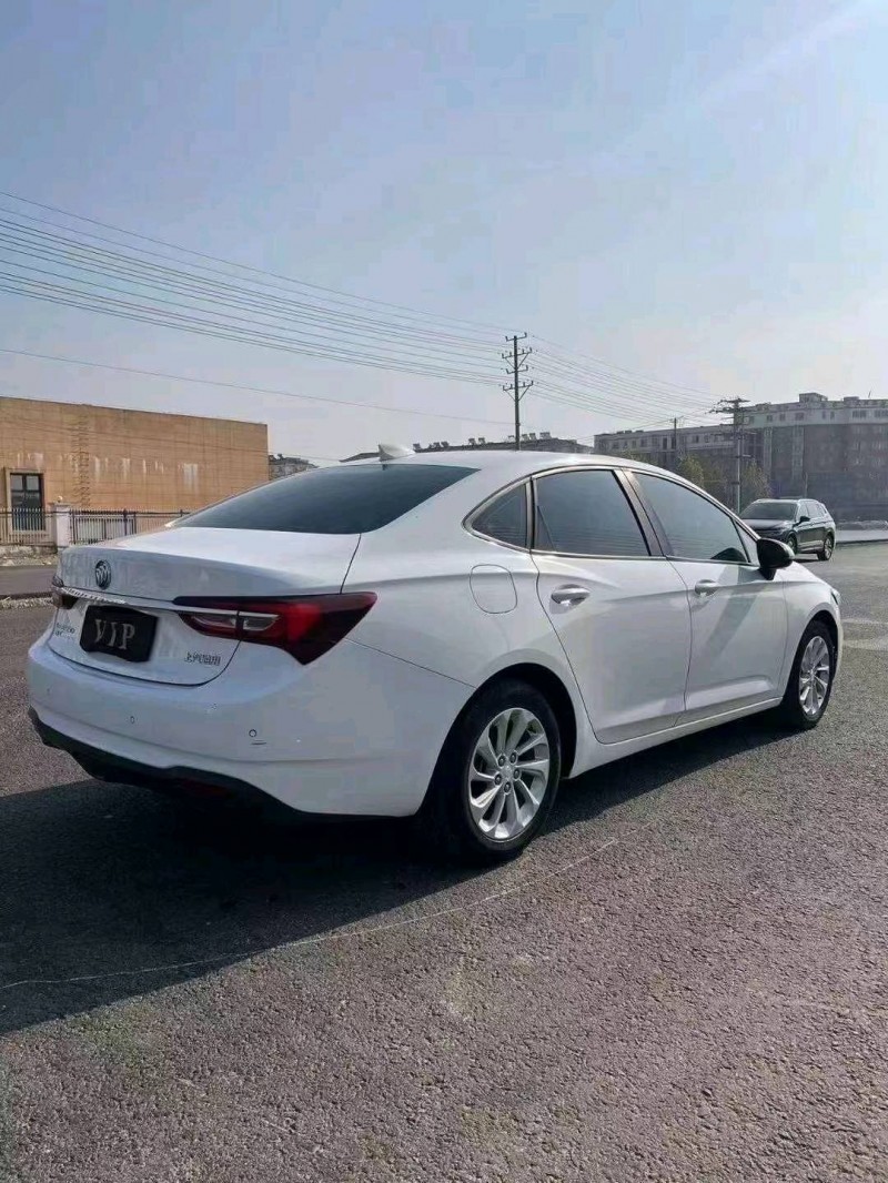 常州20年别克威朗3