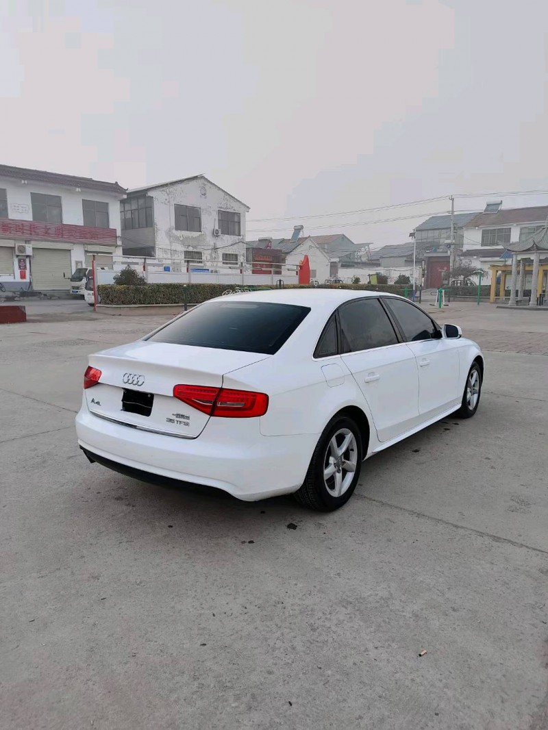 徐州14年奥迪A4L7