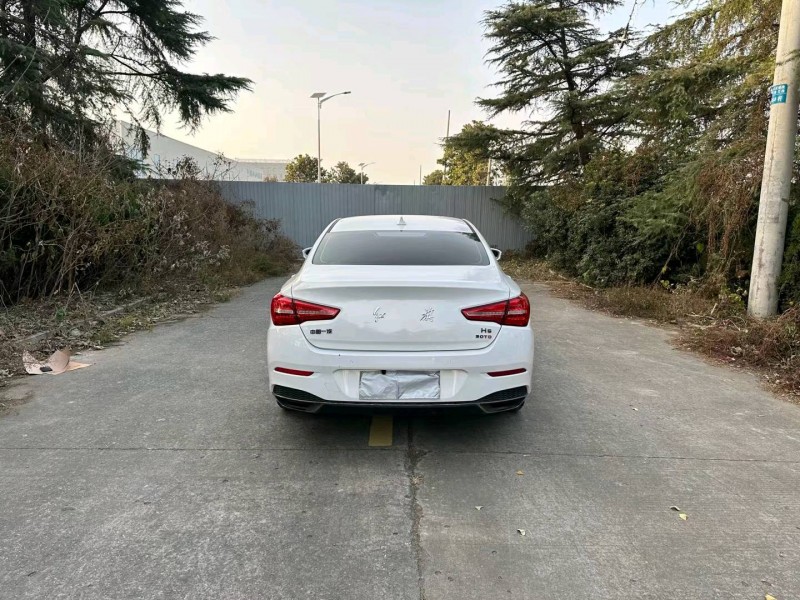 徐州19年紅旗H59