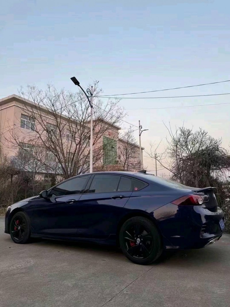 枣庄21年别克君威9