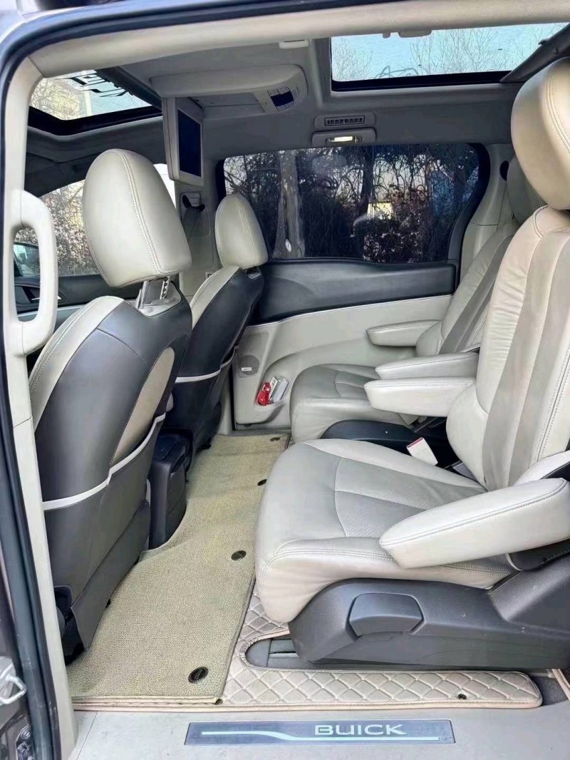 东营13年别克GL87