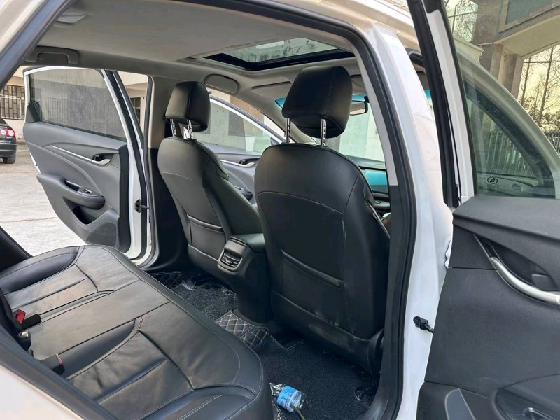 徐州19年别克英朗7