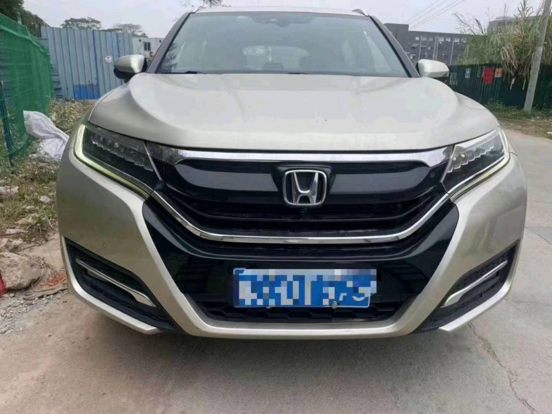 珠海17年本田URV1