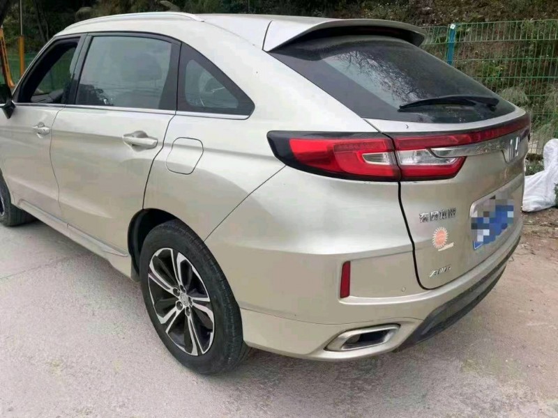 珠海17年本田URV3