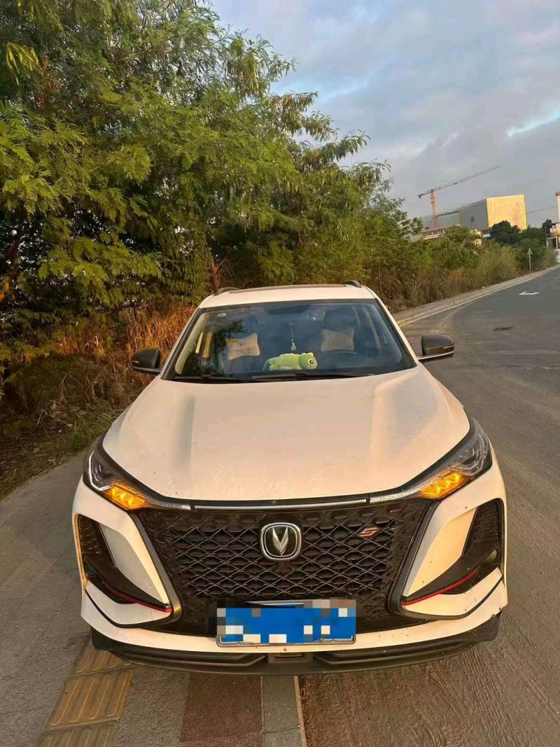 珠海19年长安汽车CS751