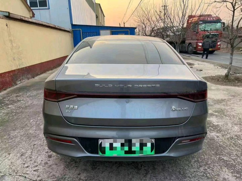 枣庄23年比亚迪秦9