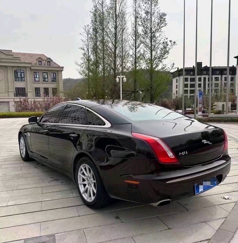 淄博13年捷豹XJL9