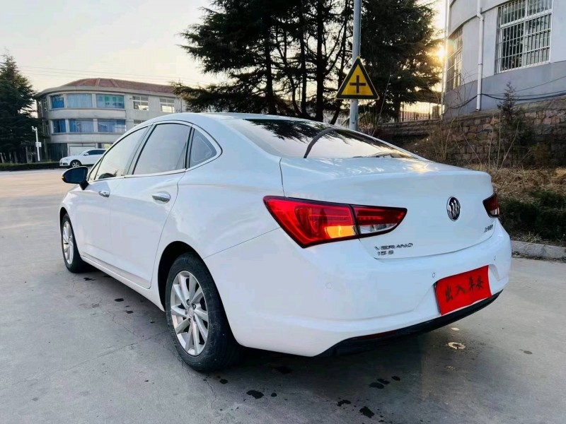 枣庄17年别克威朗6