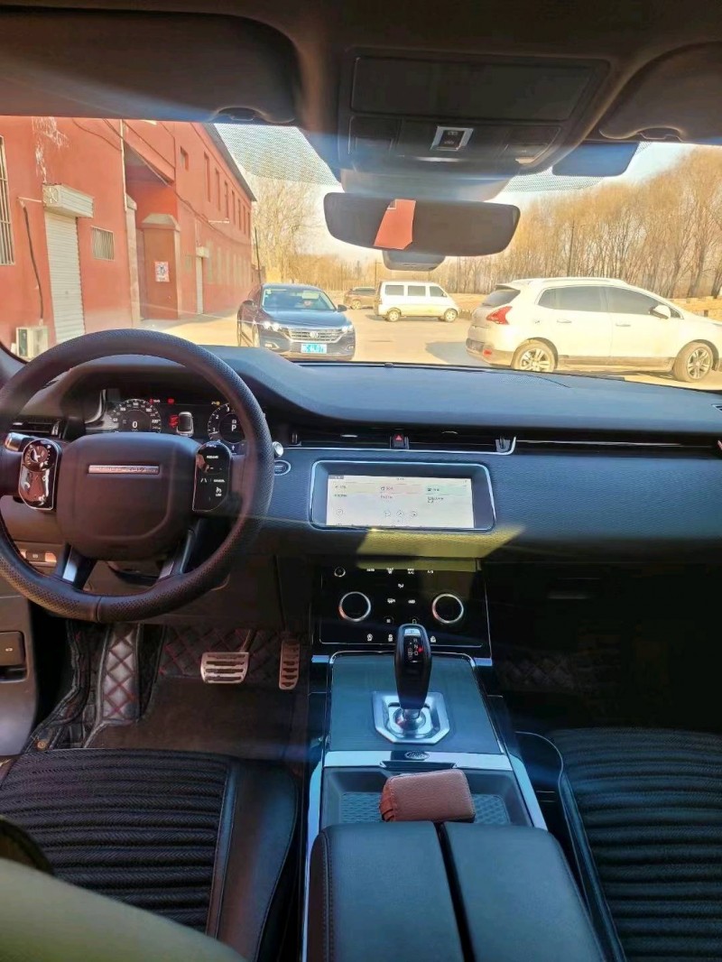 枣庄20年路虎揽胜极光(进口)8