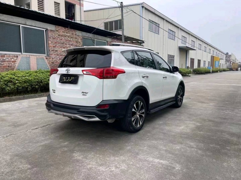珠海13年丰田RAV4荣放4