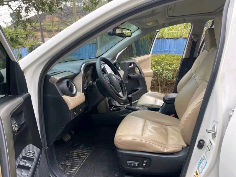 珠海13年丰田RAV4荣放6