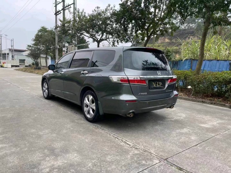 深圳13年本田奥德赛9