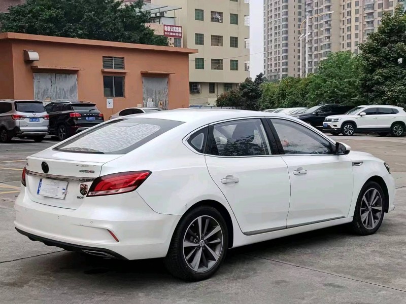 汕头19年名爵67
