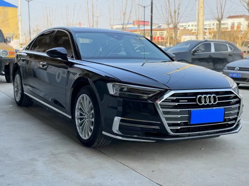 济宁20年奥迪A8L2