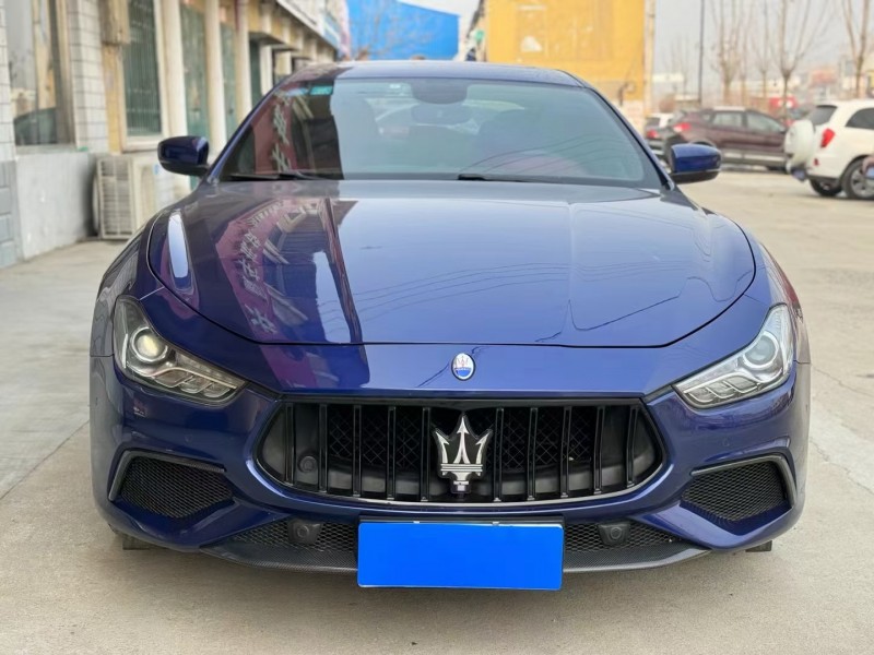 济宁17年玛莎拉蒂Ghibli1