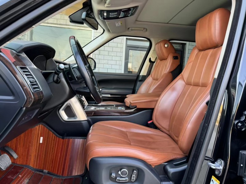 济宁16年路虎揽胜行政5