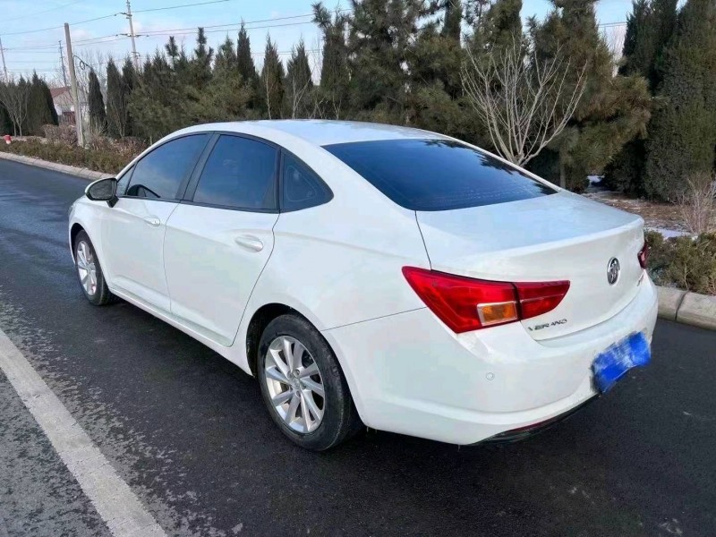 枣庄17年别克威朗6