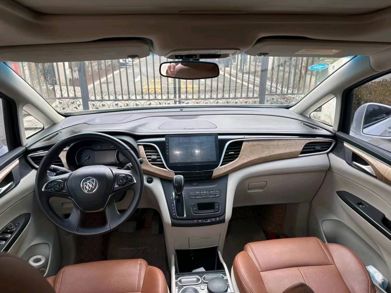 枣庄17年别克GL85