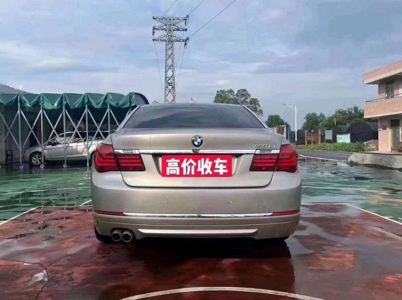 珠海15年宝马7系9