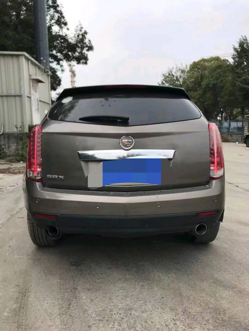 珠海12年凯迪拉克SRX2