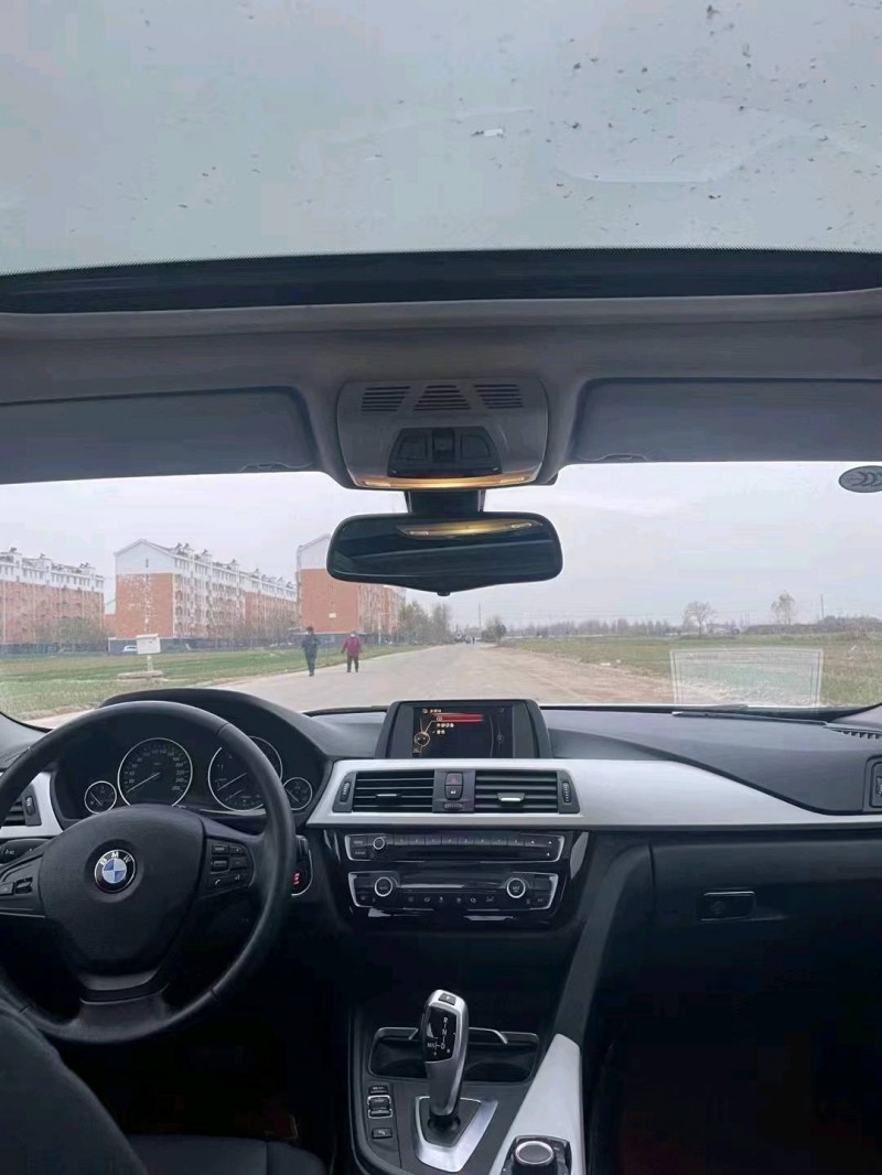 济宁16年宝马3系6