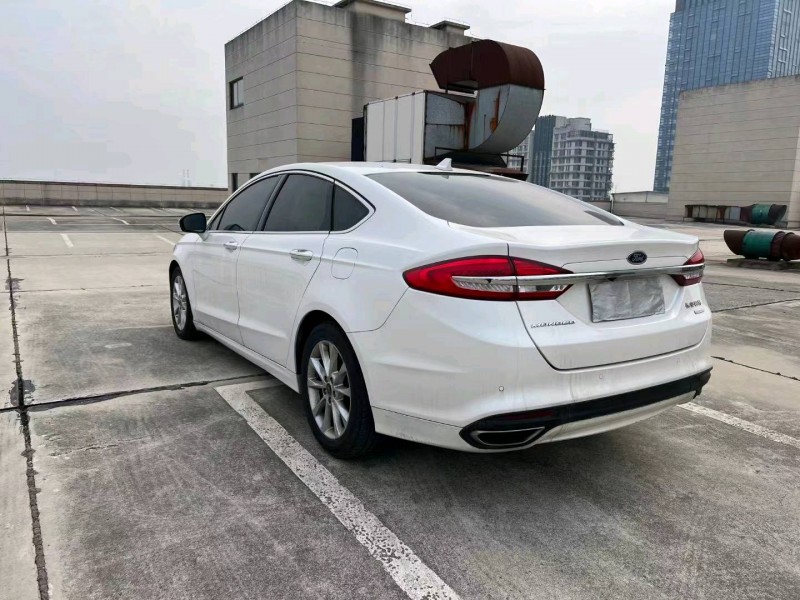 枣庄17年福特蒙迪欧8