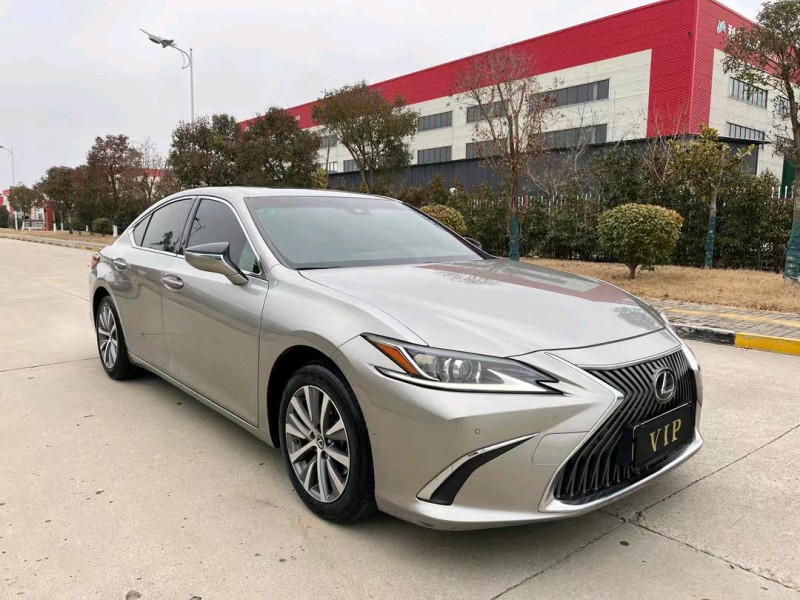 盐城20年雷克萨斯ES2